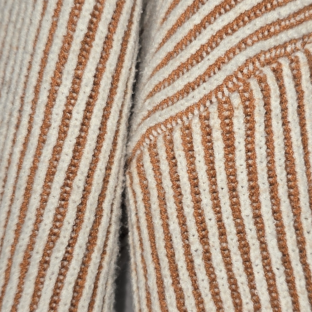 Sweater Women's Size Large Pullover Beige Burnt Orange Balloon Sleeve Ribbed - Picture 4 of 7